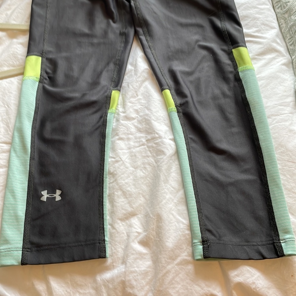 UNDER ARMOUR LEGGINGS - Picture 5 of 8